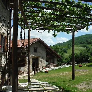 Agriturismo Ca' De' Magnani , Baragazza Italia